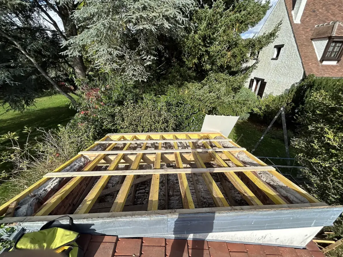 Rénovation de toiture avec liteaunage neuf sur charpente en Eure-et-Loir